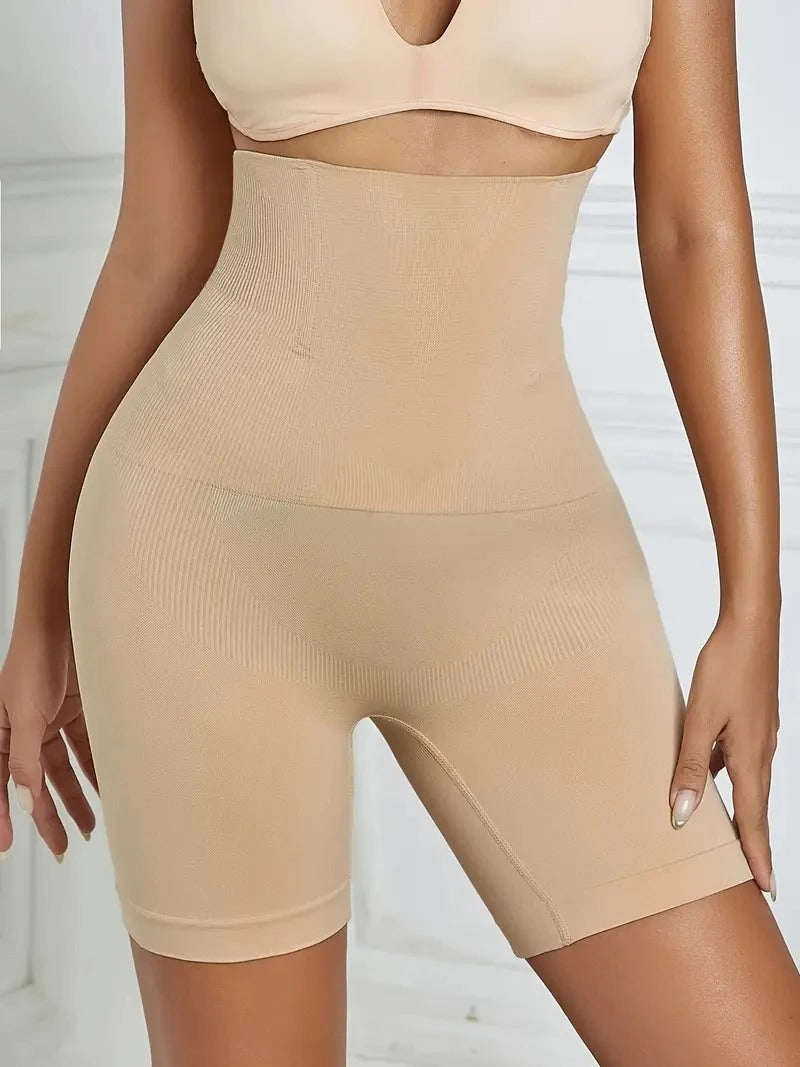lookbook image shop_this_look_EcLGgQ